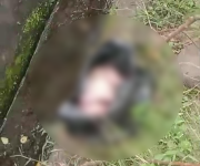 Sosok bayi ditemukan warga dalam kresek hitam