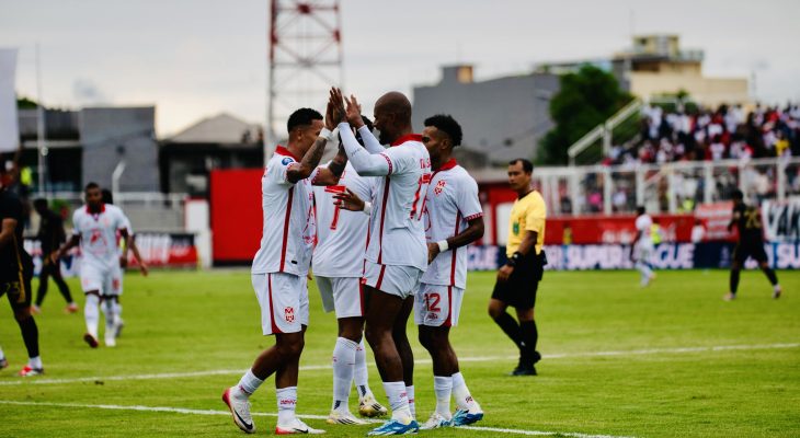 Tambahan Waktu 4 Menit, Gustavo Franca Bawa Malut United Tekuk Borneo di Gelora Kie Raha