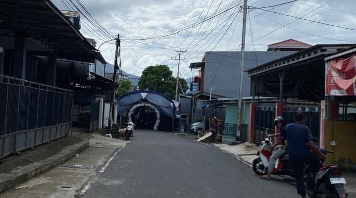 Perda Ketertiban Umum Kota Ternate Tak Berlaku, Warga Pasang Tenda di Jalan Raya
