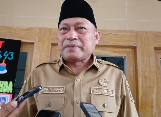 Wagub Maluku Utara Dorong Penyederhanaan Skema Bantuan Kesra dan Minta Persiapan Haji 2026 Lebih Awal