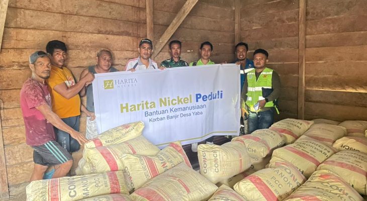 Peduli Korban Banjir Desa Yaba, Harita Nickel Salurkan Bantuan Logistik Bahan Bangunan