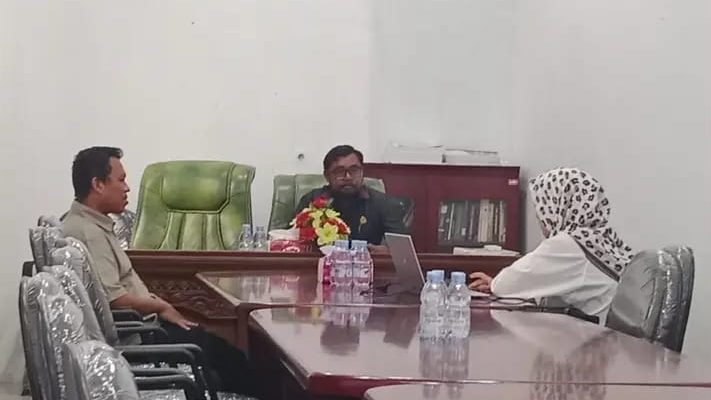 Komisi III DPRD Taliabu Perjuangkan Perbaikan Jalan Gunung Sampe