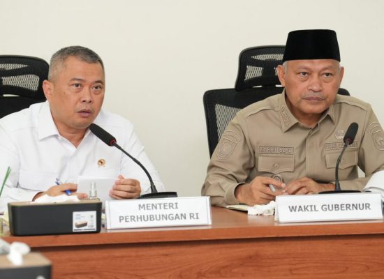 Di Hadapan Menhub, Wagub Dorong Penambahan Rute Laut dan Pembangunan Bandara di Sofifi, Taliabu dan Obi