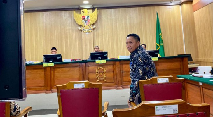 Hakim Minta Jaksa Dalami Keterlibatan Aliong Mus dalam Kasus Dugaan Korupsi Penyertaan Modal ke PT TJM