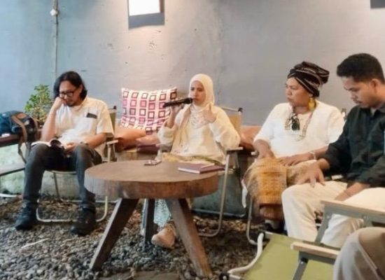 Nazla: Tanah Adat Harus Diperdakan