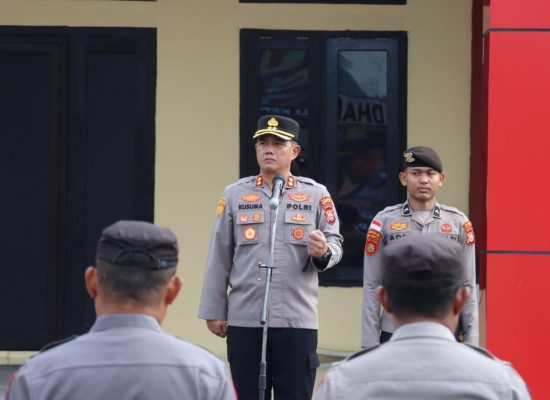 Kapolres Halmahera Timur Pimpin Apel Persiapan Operasi Ketupat