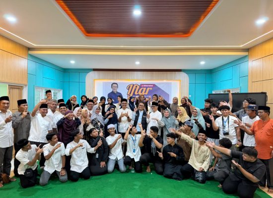 Iftar dan Silaturahmi Bersama “Guru Aka”, OSIS Didorong Perkuat Kepemimpinan Siswa