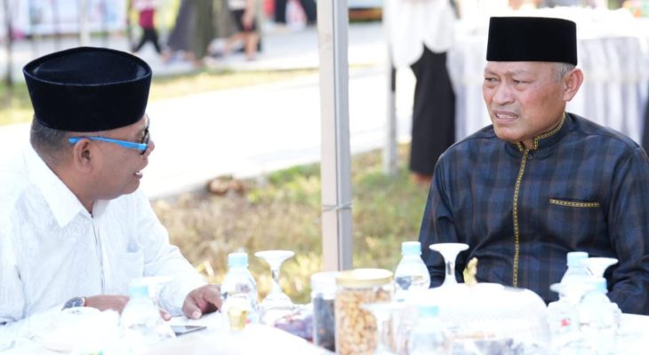 Wagub Maluku Utara Salat Idulfitri di Masjid Raya Sofifi, Ada Open House
