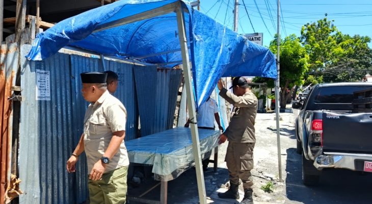 Satpol PP Ternate Tertibkan Lapak Jualan di Pinggir Jalan Pasca Lebaran