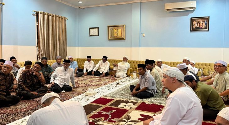 Tahlilan Satu Tahun Almarhum Abdul Gani Kasuba