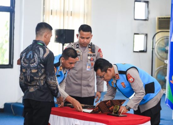 Kapolda Malut Beri Penegasan saat Penandatanganan Pakta Integritas Penerimaan Anggota Polri 2026