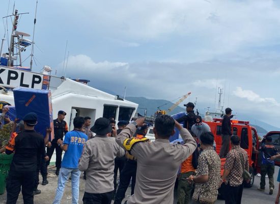 Pemkot Ternate Distribusi Bantuan ke Lokasi Terdampak Gempa Bumi, Batang Dua