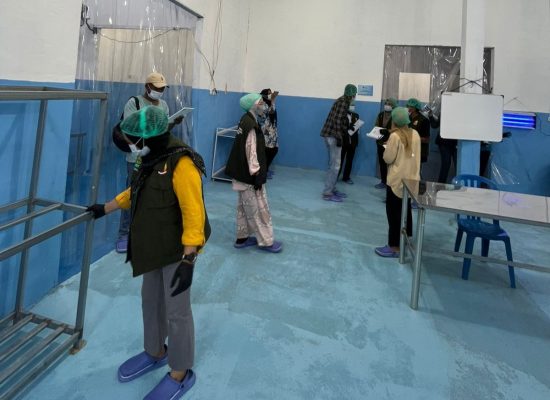 Dinas Kesehatan Taliabu Survei IKL di Dapur MBG