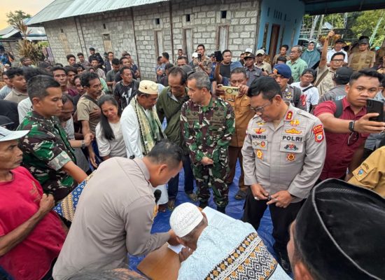 Kapolda Maluku Utara Saksikan Kesepakatan Damai di Patani Barat