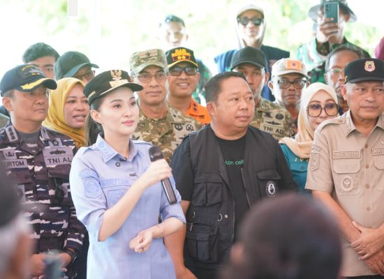 Gubernur dan Wagub Malut Turun ke Batang Dua, Pastikan Penanganan Pasca Gempa