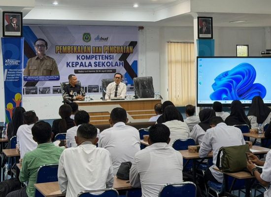 Kadikbud Malut Tekankan Disiplin Data dan Manajemen ke 27 Kepsek