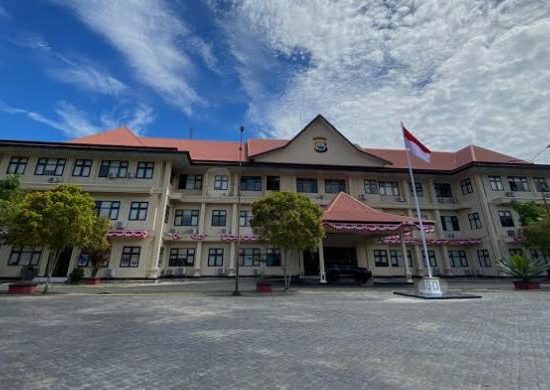 Kapolda Malut Rotasi Mutasi 52 Perwira