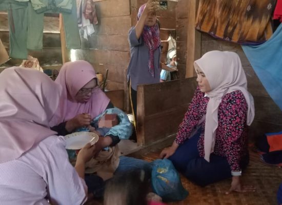 Dinkes Taliabu Lakukan Edukasi Kesehatan di Desa Beringin Jaya