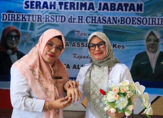 Pimpin RSUD Chasan Boesoirie Ternate, Rosita Janji Benahi Pelayanan 