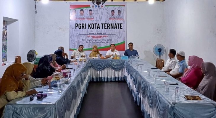 Rapat Pengurus PGRI Kota Ternate: Bahas Peluncuran Gerakan Nasional 1 Juta Guru Mahir AI & Coding hingga Pembentukan Panitia HUT dan Konferensi Kerja