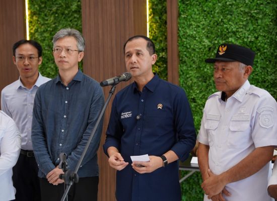 Dubes Tiongkok dan Menteri Transmigrasi Dorong Hilirisasi Kelapa di Halmahera Utara