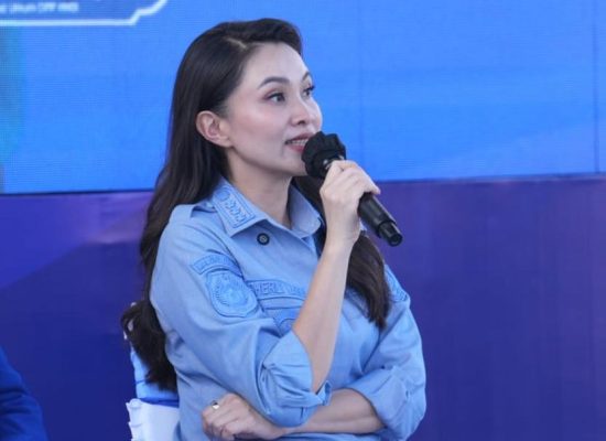 Gubernur Sherly Dorong Modernisasi Nelayan Malut, Target 1.000 Mesin Kapal per Tahun