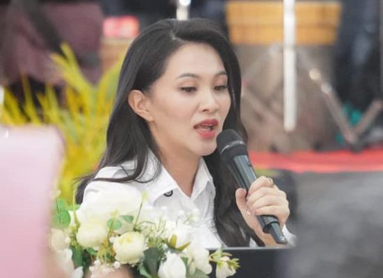 Gubernur Sherly Berencana Tambah Uang Saku Jemaah Haji Maluku Utara Tahun Depan