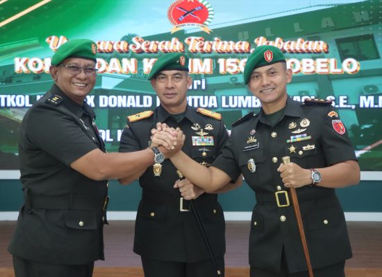 Dandrem 152/Babullah Tekankan Stabilitas Keamanan Wilayah saat Pimpin Sertijab Dandim 1508/Tobelo