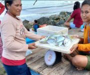 Lomba Mancing Tradisional Warnai Festival Buli Asal ke-140  ‎