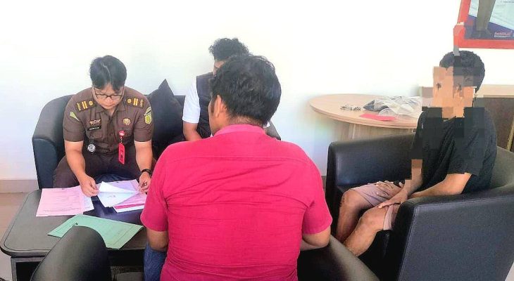 Polres Sula Tahap II Kasus Penganiayaan, Tersangka Terancam 2,6 Tahun Penjara