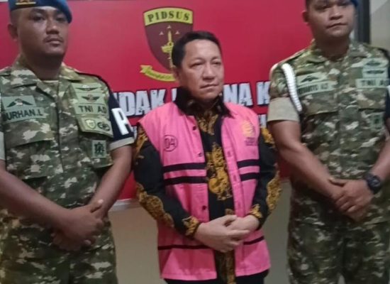 Aliong Mus Ditahan Kejati soal Kasus Dugaan Korupsi Pembangunan Istana Daerah