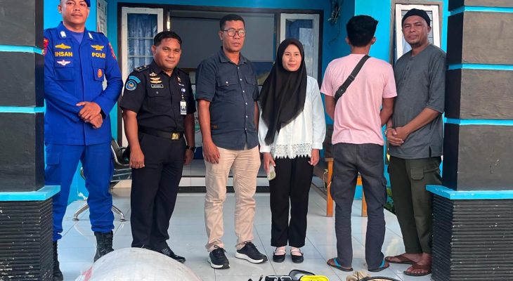 Ditpolairud Polda Malut Serahkan Barang Bukti dan Tersangka Kasus Perikanan ke UPTD BP3D Wilayah-V Bacan