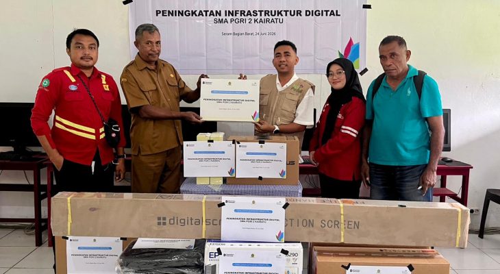 PLN UIP MPA Perkuat Transformasi Pendidikan Melalui Peningkatan Infrastruktur Digital SMA PGRI 2 Kairatu