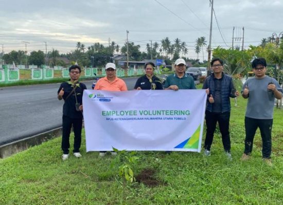 BPJS Ketenagakerjaan Halmahera Utara Gelar Aksi Tanam Pohon Peringati Hari Lingkungan Hidup