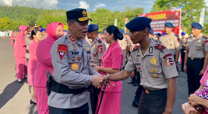 Kapolda Malut Pimpin Kenaikan Pangkat 765 personel