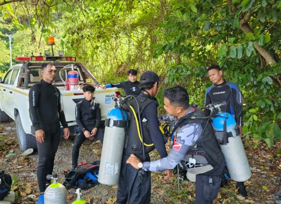 Tingkatkan Kesiapsiagaan Darurat Perairan, NHM Bekali Tim ERT Standar Open Water Dive
