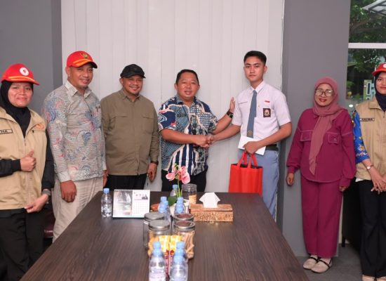 Pemkot Ternate Lepas Haikal Khadafi Jalani Pemusatan Latihan Paskibraka Nasional