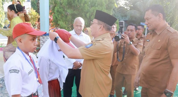 Wali Kota Ternate Pantau Masa Pengenalan Lingkungan Sekolah di SMP Negeri 6 