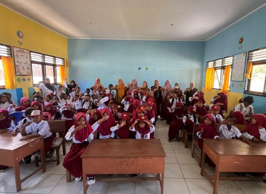Dinkes Taliabu Gelar Sosialisasi dan Pelacakan Penyakit Kustas di Desa Nggele