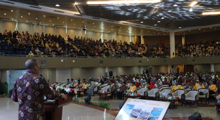 Wali Kota Ternate Tampil sebagai Pembicara pada Seminar Wisuda Universitas Terbuka di UTCC