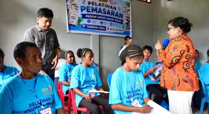 Perkuat Ekonomi Masyarakat, PLN UIP MPA Tingkatkan Kompetensi Pemasaran UMKM Jamur Tiram Sabron Yaru