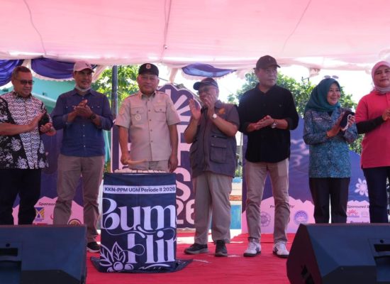 Wagub Sarbin Buka Hiri Festival 2026, Dorong Pariwisata dan UMKM Berbasis Digital
