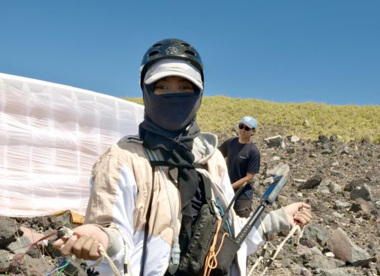 Shifa Damayanti, Perempuan Pertama yang Sukses Hike and Fly di Gunung Gamalama dan Gamkonora