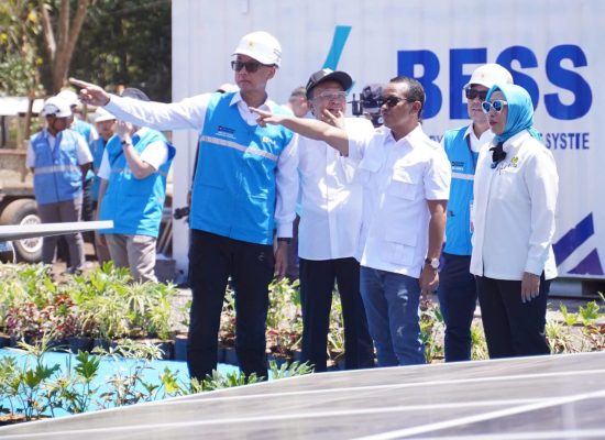 Dukung Program PLTS 100 GWp, PLN-Pemprov Bali Kolaborasi Percepat Pengembangan Infrastruktur Energi Bersih