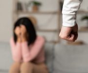 yuk kenali bahaya kdrt dan cara menyikapinya 0 alodokter