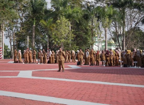 Pimpin Apel, Sarbin Sentil Disiplin ASN dan Soroti Ancaman Karhutla
