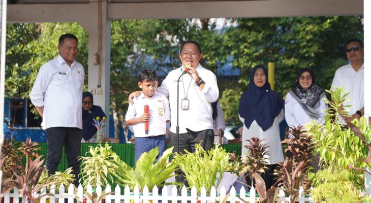 Sekda Ajak Guru dan Siswa SMP Negeri 5 Ternate Perkuat Mutu Pendidikan