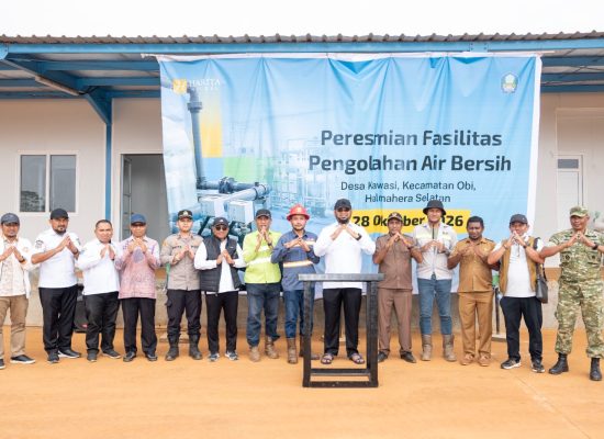 Bupati Halsel Resmikan Fasilitas Air Bersih dan Permukiman Baru Desa Kawasi, Dorong Peningkatan Kualitas Hidup Warga