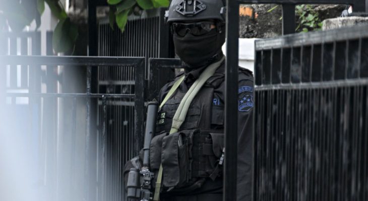 Densus 88 Tangkap Terduga Teroris di Ternate