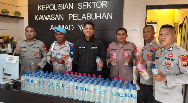 Polsek KP3 Ahmad Yani Ternate Sita 107 Botol Miras dari Kapal Barcelona